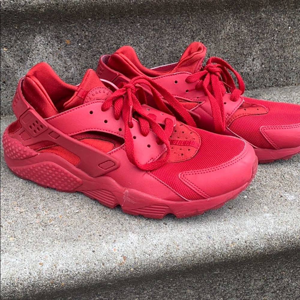 NIKE huaraches